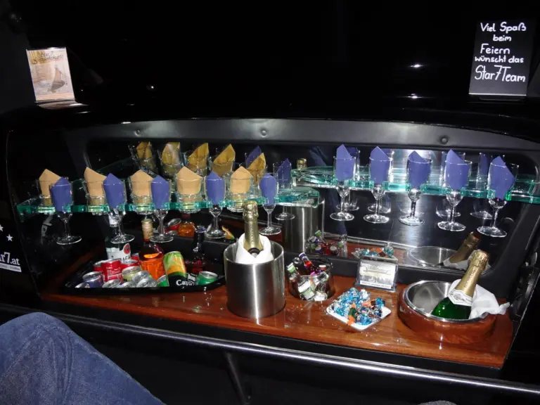 Bar in einer STAR-7-Limousine
