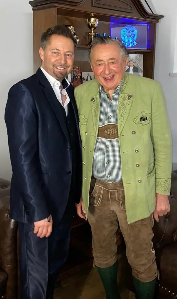 Roland Granzer (STAR 7) mit Richard Lugner