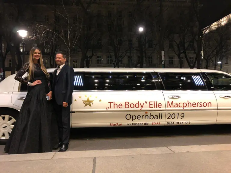 Elle Macpherson mit STAR 7 beim Wiener Opernball 2019