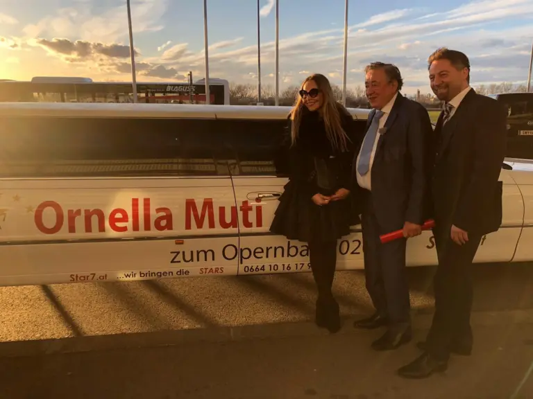 Ornella Muti mit STAR 7 beim Wiener Opernball