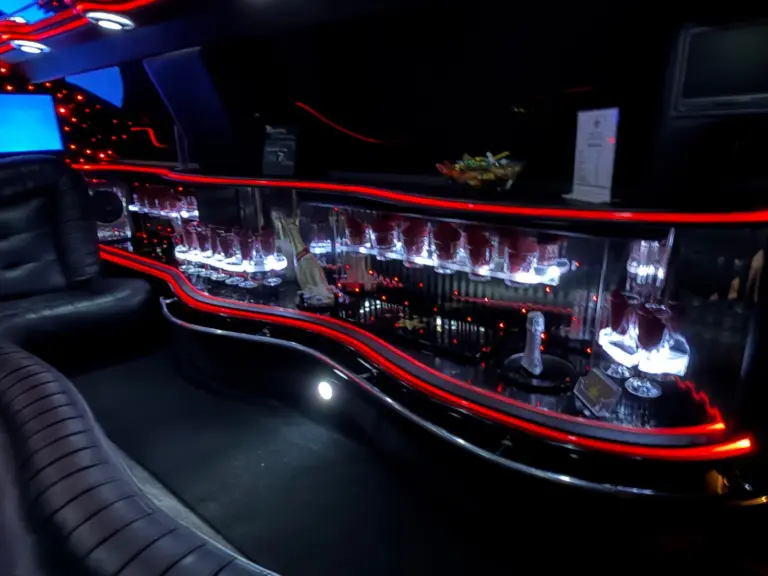 Pinkstar – pinke Stretch-Limousine von STAR 7
