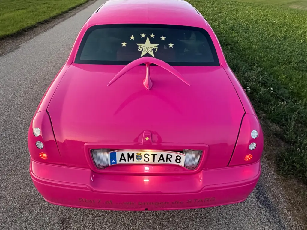 Pinkstar – pinke Stretch-Limousine von STAR 7
