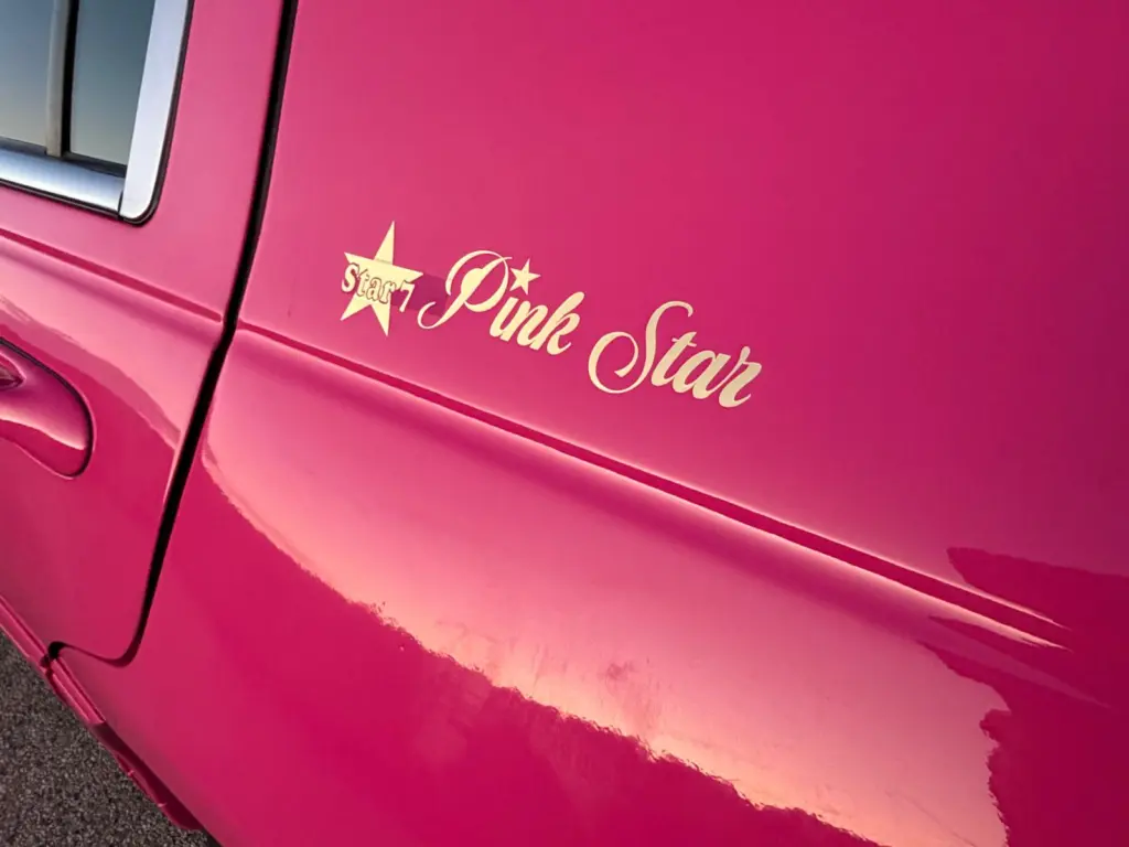 Pinkstar – pinke Stretch-Limousine von STAR 7