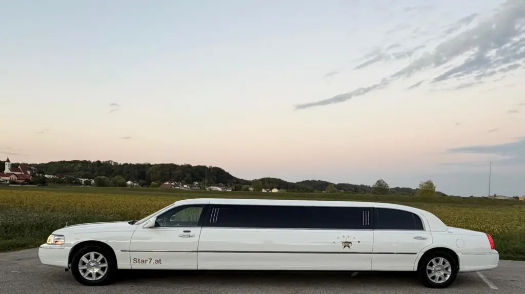 Ronaldo Star – weiße Stretch-Limousine von STAR 7